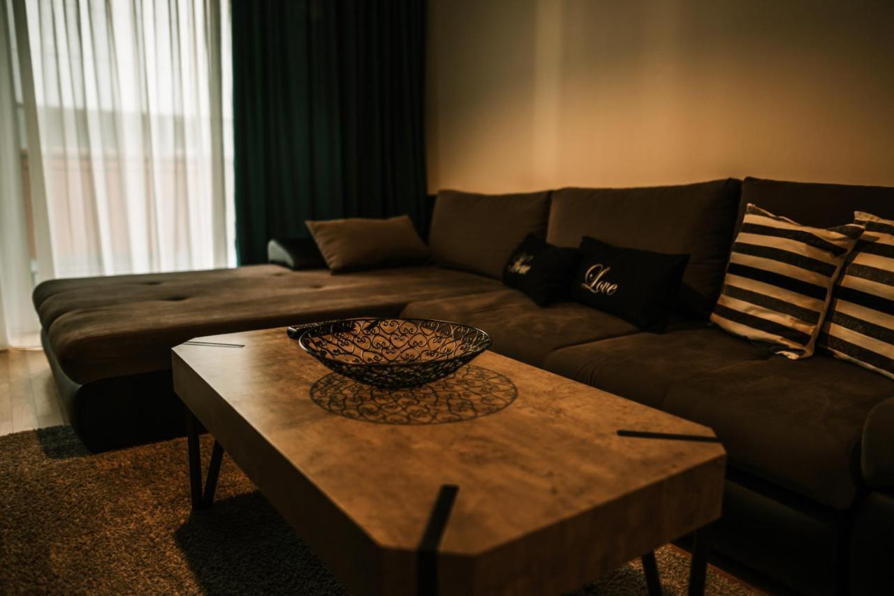 Downtown Premium Apartments Braşov Exterior foto